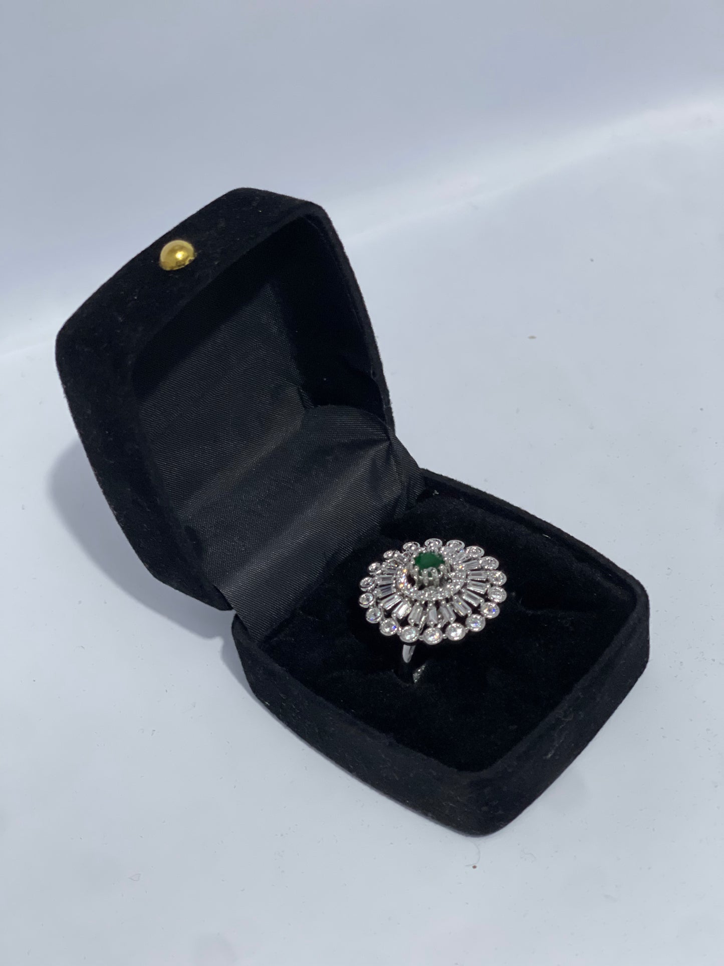 Regal Bloom 1-Carat Emerald Halo Ring